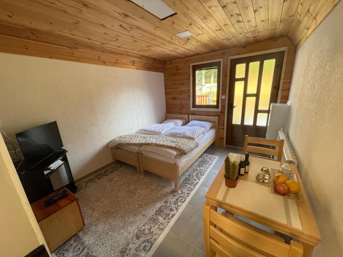 Small House Floki جابلياك المظهر الخارجي الصورة