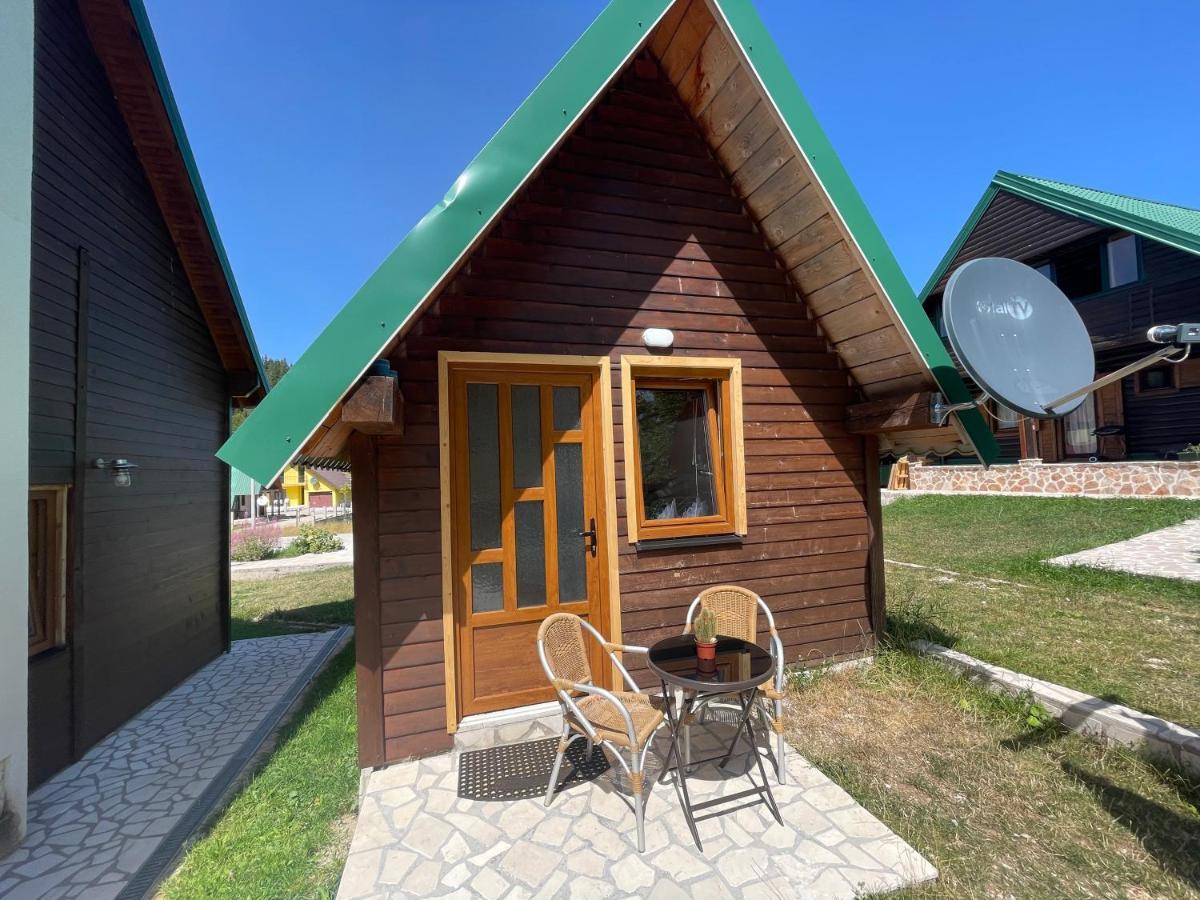 Small House Floki جابلياك المظهر الخارجي الصورة