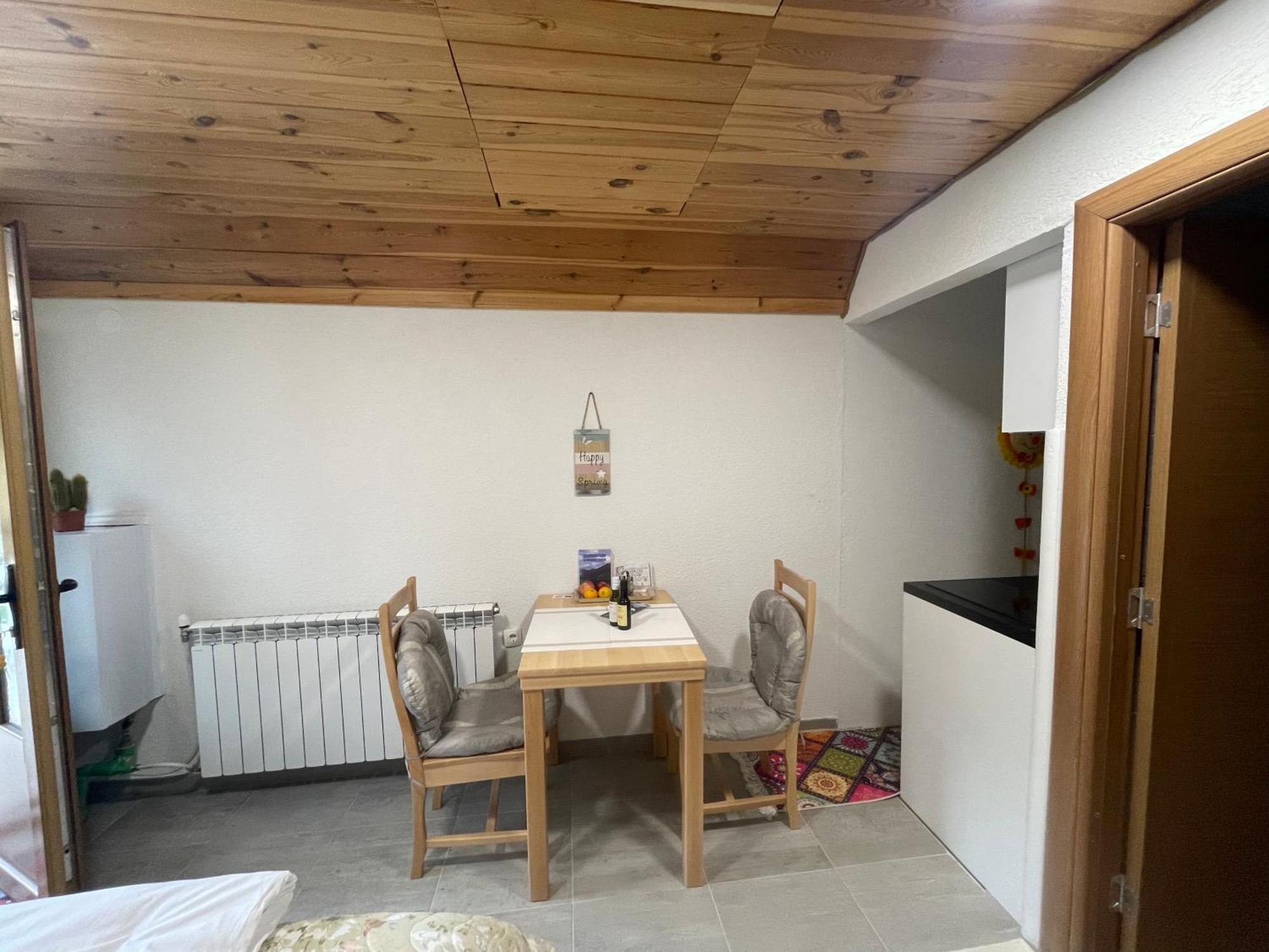 Small House Floki جابلياك المظهر الخارجي الصورة